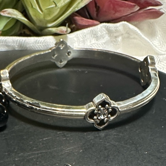 Brighton collectibles earrings “Infinity Sparkle” earrings & bracelets 3 pc - Picture 8 of 9